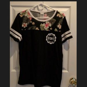 Victoria Secrets PINK short sleeve shirt